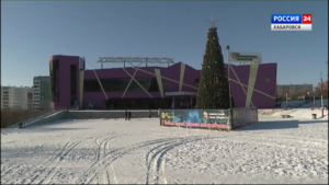 «Умная» ёлка, горки и каток: зимний городок организуют на площадке возле кинотеатра «Хабаровск»