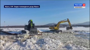Понтонную переправу через Уссури начали возводить с китайской стороны