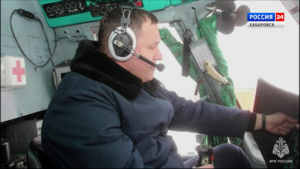 Хабаровчанин Иван Косарьков признан лучшим лётчиком-спасателем МЧС 2025 года