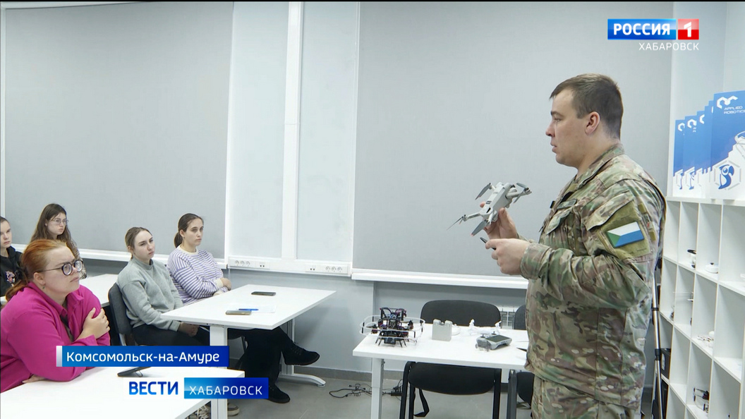 Огневая подготовка, БПЛА и тактическая медицина: будущие педагоги Города юности прошли учебные сборы