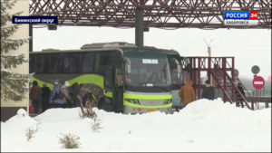 Смотрите в 21:10. Первые туристы из КНР пересекли границу по безвизу в пункте пропуска Покровка
