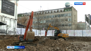 Стройка на Ленина – Калинина возобновилась: подрядчик заявил о работах по ремонту подпорной стенки