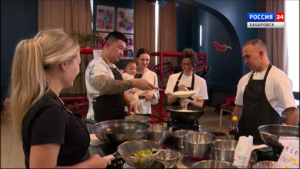 «Китайская еда у хабаровчан в крови»: известный фуд-блогер открыл мастер-класс по кухне Поднебесной