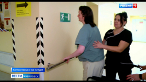 Безнадежно лежачих людей ставят на ноги специалисты дома-интерната Комсомольска-на-Амуре