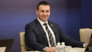 «Будем вместе делать Хабаровский край лучше!»: «Прямая линия» Дмитрия Демешина продолжалась почти 3 часа