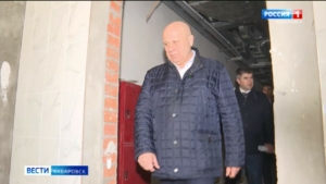 «Этот подрядчик у нас больше работать не будет»: мэр Хабаровска проинспектировал стройки города