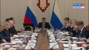 «Сконструировать новую экономику»: на стратсессии Дмитрия Демешина обсудили стратегию развития ДФО