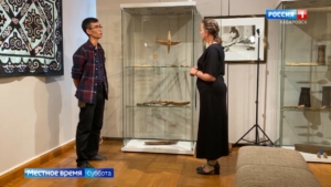 Местное время. «Работы Николая У видно сразу»: эксклюзивные изделия из дерева – на выставке в ДВХМ