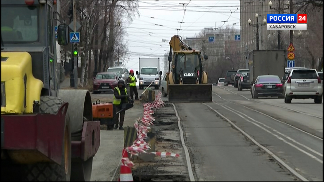 Смотрите в 21:10. Движение по одной полосе перекрыто сегодня на улице Шеронова в Хабаровске