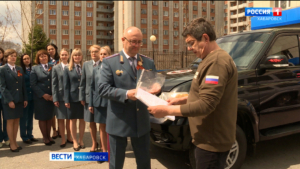 В канун Дня Победы краевое управление налоговой службы передало внедорожники «Народному фронту»