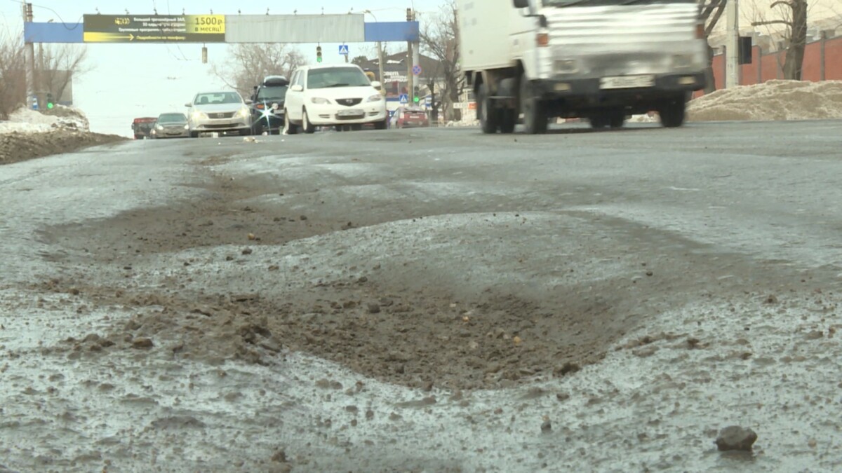 Расписание автобусных маршрутов изменилось в Хабаровске из-за ремонта на Проспекте 60-летия Октября