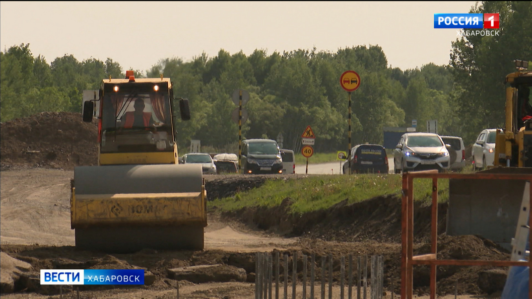 Смотрите в 21:10. Почти 15 километров дороги обновят у села Дружба
