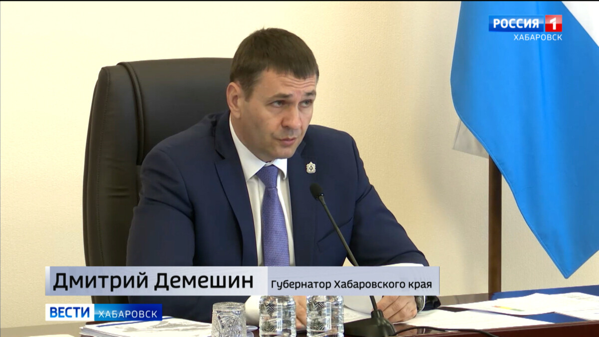 Губернатор Дмитрий Демешин раскритиковал готовность к строительству здания музыкального театра