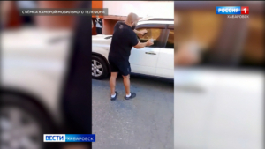 «Хабаровского богатыря» наградят за спасение младенца, которого оставили запертым в автомобиле