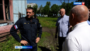 «Построим школу и детсад»: Губернатор поручил снести ветхие бараки в центре Хабаровска в этом году