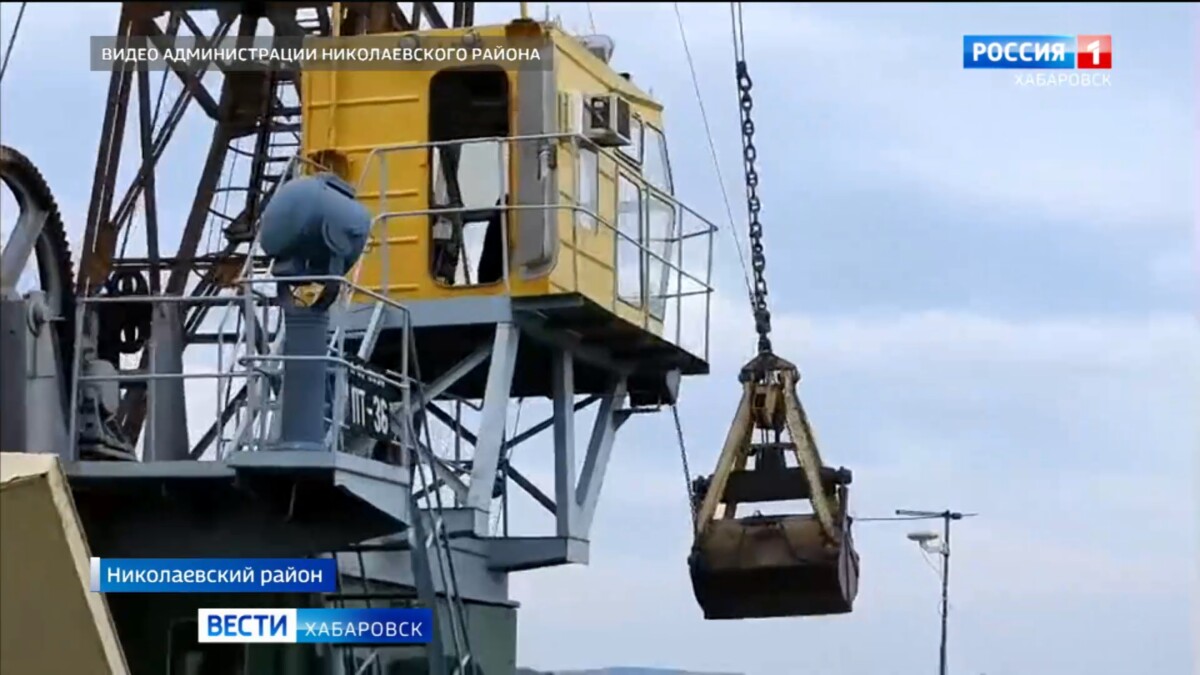 Завоз твёрдого топлива завершили в поселения Николаевского района с угольными котельными