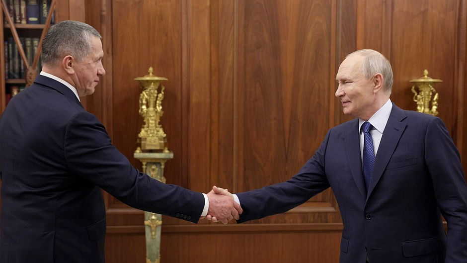 Владимир Путин провёл рабочую встречу с Юрием Трутневым