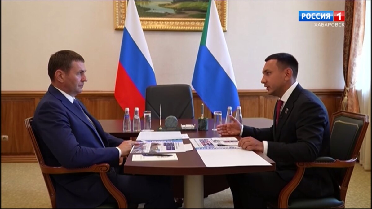 Дмитрий Демешин поддержал инициативу Максима Иванова по масштабированию программы «Доступный труд»