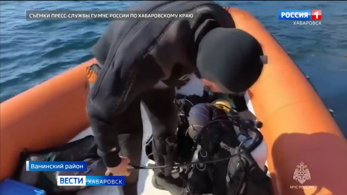 Хабаровские спасатели погрузились в море: сбор по водолазной подготовке прошёл в Ванинском районе