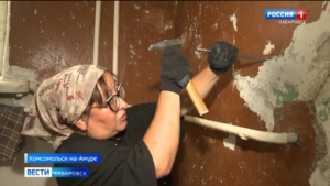 ТЮЗ в Комсомольске спасли горожане – труппа делает ремонт и готовится к новому сезону