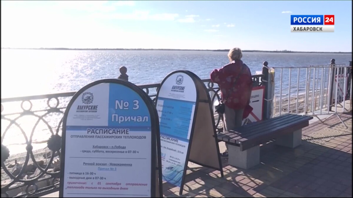 С сегодняшнего дня возвращается остановка водного транспорта на Речном вокзале
