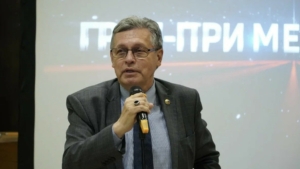 «Рассказы о частном помогают сложить общее»: Рифат Сабитов возглавил жюри на медиафоруме «Берега»