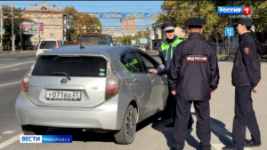 Смотрите в 21:10. Техосмотр, страховки и права: в Хабаровске проходит масштабный рейд по такси