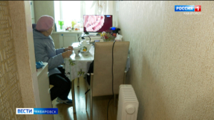 "Мотаем электричество": Без горячей воды и отопления сидят жители многоэтажки на ул. Санаторной