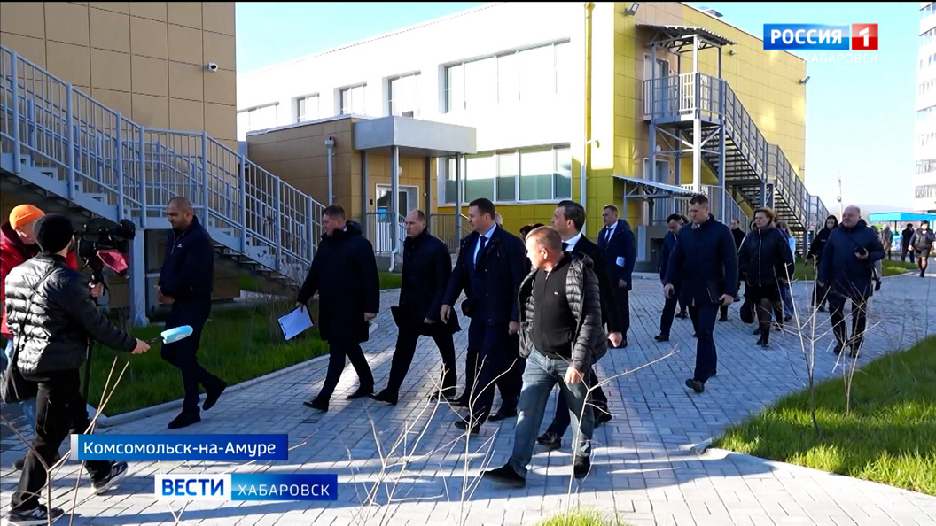 Дмитрий Демешин проверил готовность детсада в микрорайоне «Парус» Города юности
