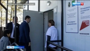 Дмитрий Демешин в рабочей поездке на север края поручил открыть в Тугуре аптечную лавку